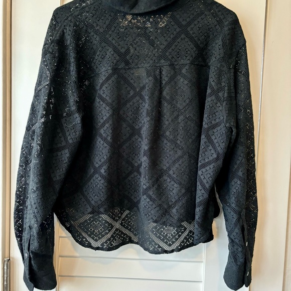 Gap Blouse - Picture 3 of 3